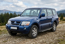 Mitsubishi Pajero Wagon III 1999-2006 Marchepieds latéraux Bosphorus Grey (2 pcs, aluminium) photo 1