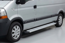 Nissan Interstar 2002-2010 Marchepieds Latéraux Maya V2 (2 pcs, Aluminium) photo 1