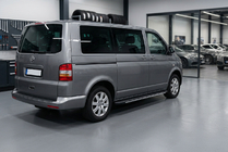 Volkswagen T5 Multivan 2003–2010 Marchepieds latéraux Bosphorus Grey (2 pcs, aluminium) Empattement Court photo 1