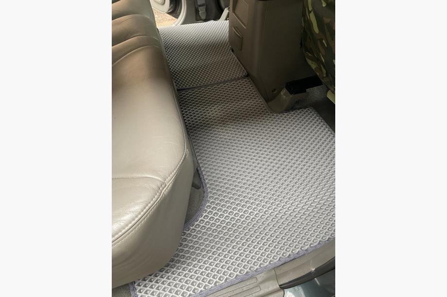 Nissan Patrol Y61 1997-2011 Tapis de sol EVA (Gris) Court, 4 pièces (avant et arrière) Photo 10