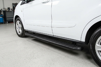 Ford Courier 2014-2023 Marchepieds Latéraux Tayga Black (2 pcs, Aluminium) photo 1