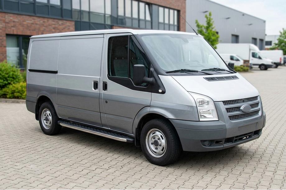 Ford Transit 2000–2014 Marchepieds Latéraux BlackLine (2 pcs, Aluminium) Image
