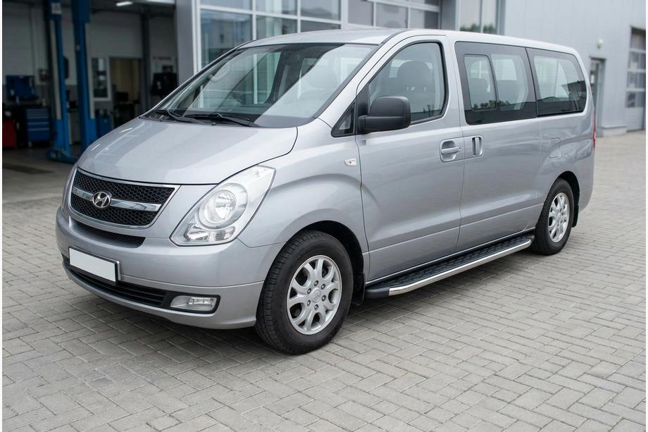 Hyundai H300, H1, Starex 2008-2020 Marchepieds BlackLine (2 pcs, aluminium) Image