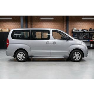 Marchepieds Latéraux New Vision Black (2 pcs, Aluminium) Hyundai H300, H1, Starex 2008-2020 photo 1