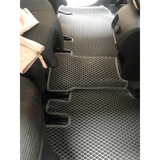 Tapis de sol en polyuréthane (2e rangée, EVA, noir) photo 4
