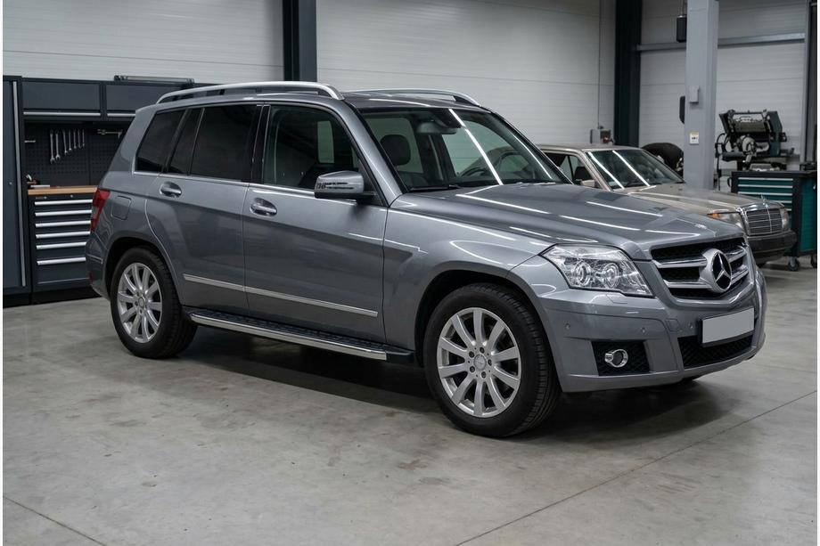 Mercedes GLK class X204 2008-2015 Marchepieds Latéraux BlackLine (2 pcs, Aluminium) Image