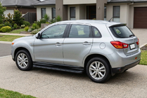 Mitsubishi ASX 2010-2023 Marchepieds Latéraux Tayga Black (2 pcs, Aluminium) photo 1