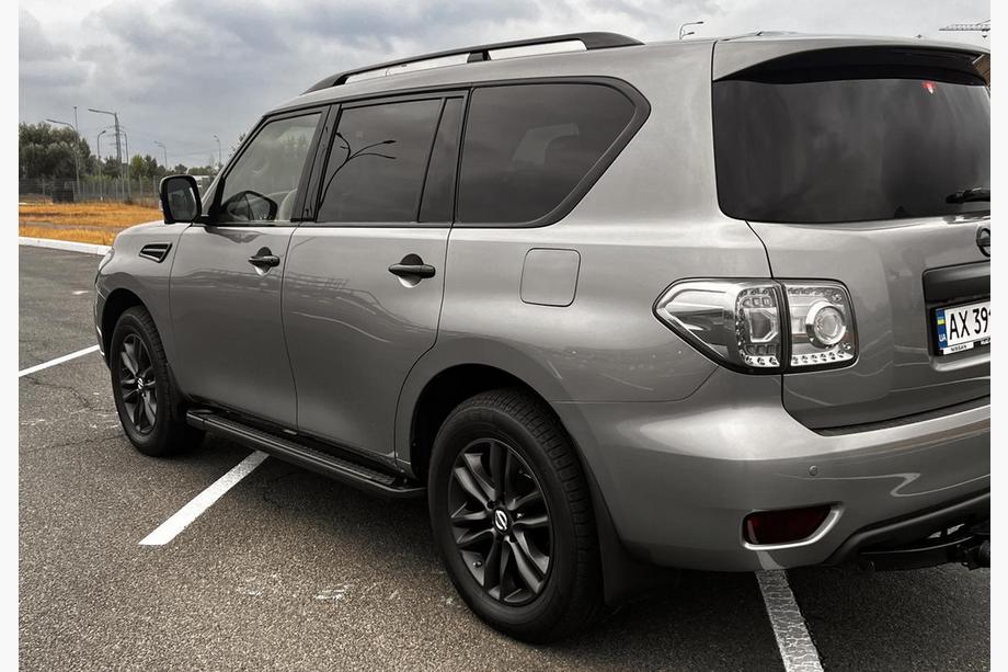Nissan Patrol Y62 2010-2024 Marchepieds Latéraux New Vision Grey (2 pcs, Aluminium) Photo 2