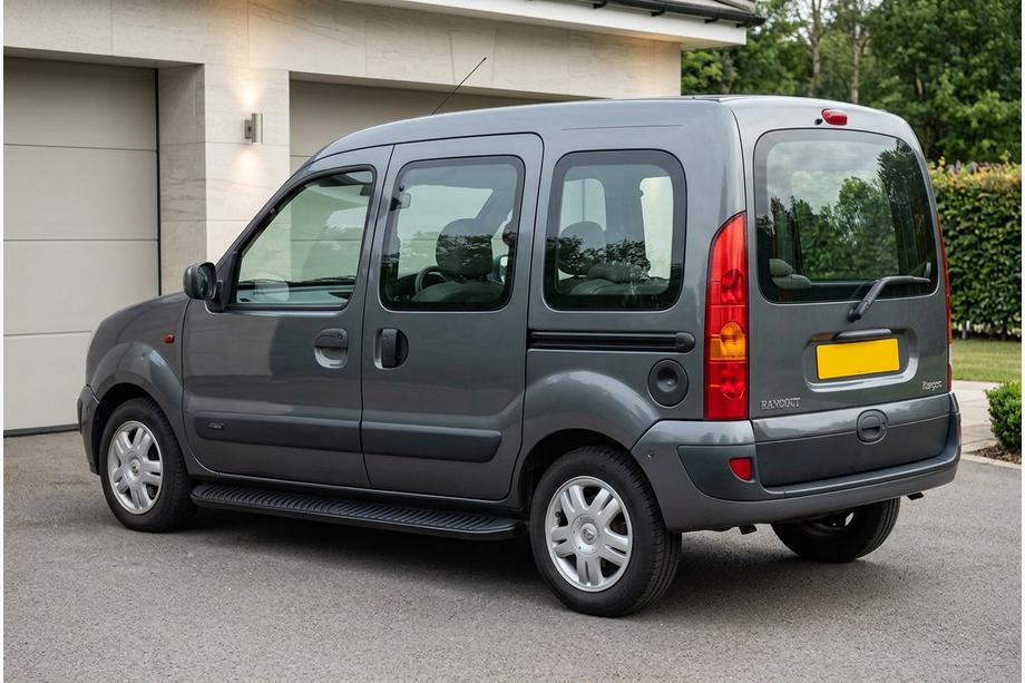Renault Kangoo 1998-2008 Marchepieds Latéraux Tayga Black (2 pcs, Aluminium) Image