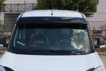 Fiat Doblo II 2010-2022 Casquette de pare-brise (noir brillant, 5mm) photo 4