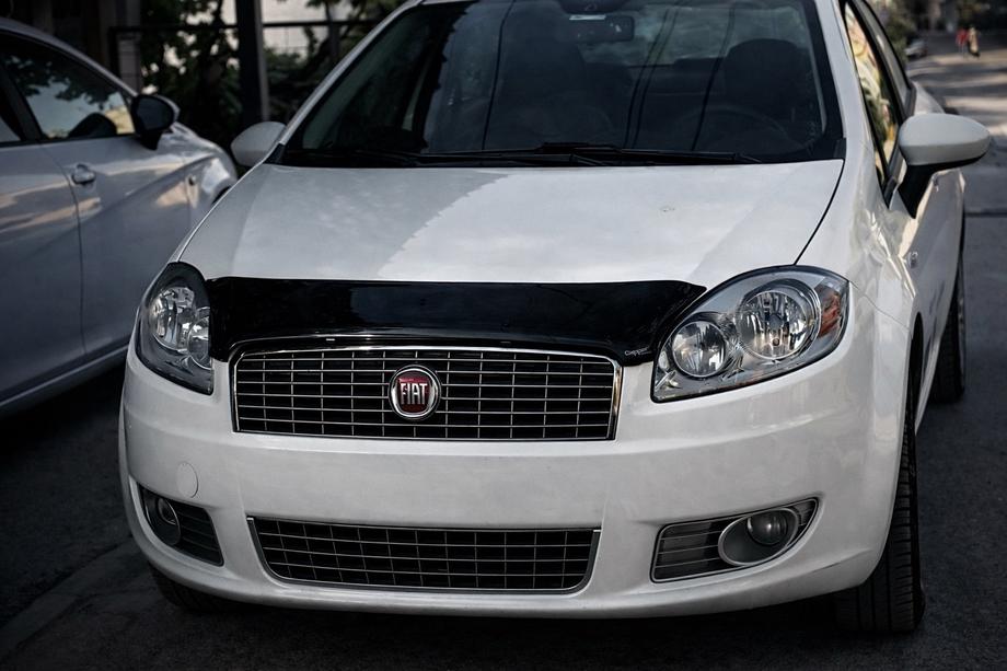 Fiat Linea 2006-2018 Déflecteur de capot (EuroCap) Image