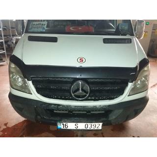 Déflecteur de capot aspect carbone 2006-2013 (EuroCap) Mercedes Sprinter W906 2006–2018 photo 3