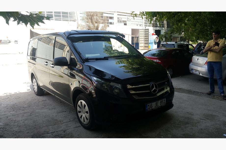 Mercedes Vito/V-class W447 2014- Visière de pare-brise (noir brillant, 5mm) Photo 5