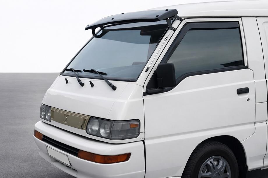 Mitsubishi L300 1986-2013 Déflecteur de pare-brise Image