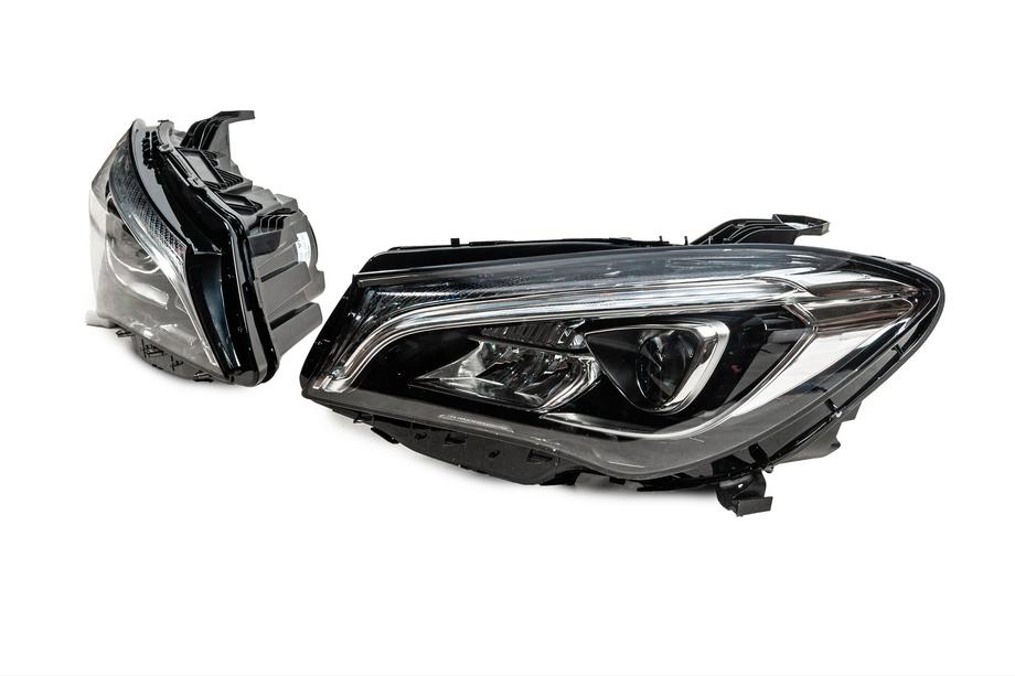 Mercedes CLA C117 2013-2019 Phares avant avec LED (2 pcs) Photo 4
