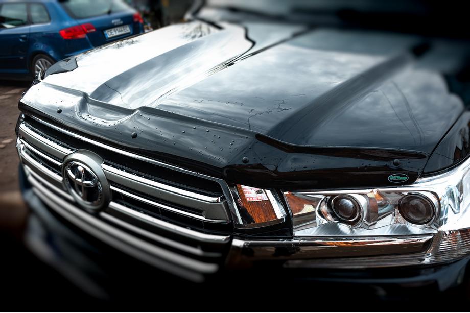 Toyota Land Cruiser 200 2007-2021 Déflecteur de capot 2015+ (EuroCap) Image