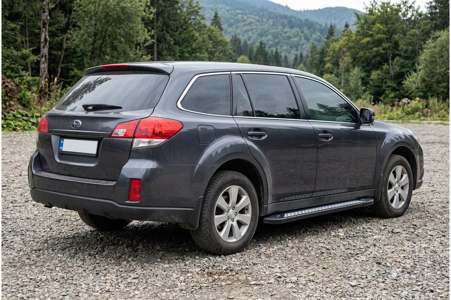 Subaru Outback 2009-2014 Marchepieds Latéraux New Vision Black (2 pcs, Aluminium) Image