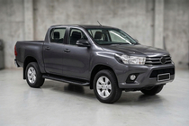 Toyota Hilux 2015- Marchepieds Latéraux Tayga Black (2 pcs, Aluminium) photo 1