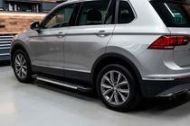 Volkswagen Tiguan 2016-2023 Marchepieds Latéraux RedLine V1 (2 pcs, Aluminium) photo 1