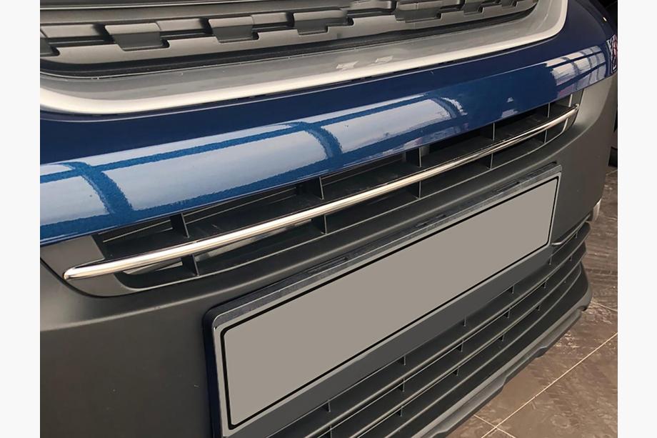 Peugeot Partner/Rifter 2019- Baguette chromée pour pare-chocs (inox) Image