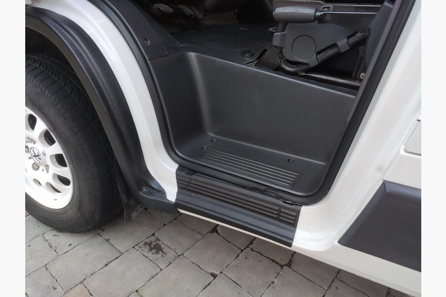 Citroen Jumper 2007-2025 Seuils de porte EuroCap (2 pcs, ABS) Image