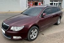 Skoda Superb 2009-2015 Déflecteurs de vitres avec moulure chromée SW (4 pcs, HIC) photo 3
