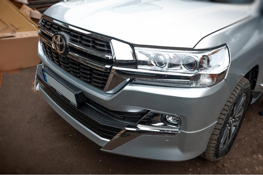Toyota Land Cruiser 200 2007-2021 Kit carrosserie 2016-2021 (Executive 2021) Blanc Photo 6