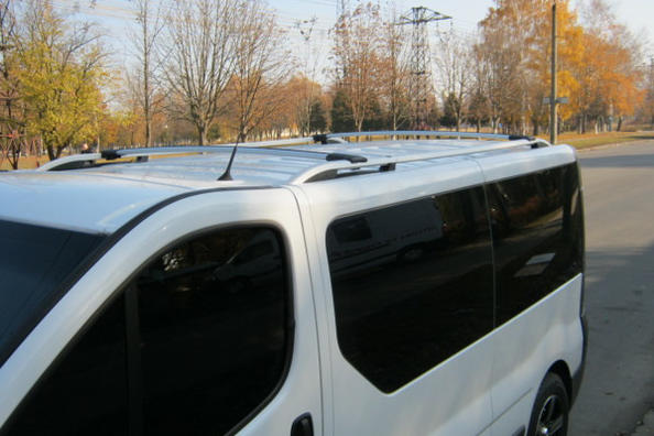 Barres de toit pour Nissan Primastar