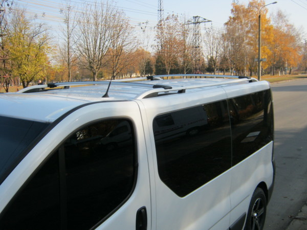 Barres de toit pour Nissan Primastar