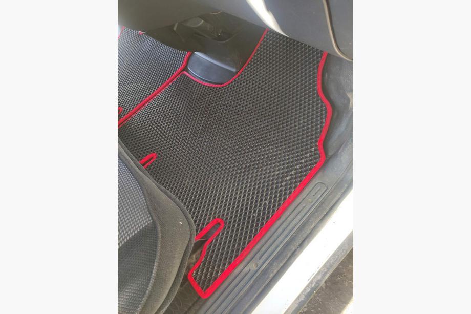 Peugeot Expert 1995-2007 Tapis de sol EVA (noirs) Photo 2