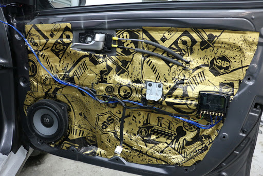 Isolation acoustique dune voiture: comment améliorer le son dun système audio