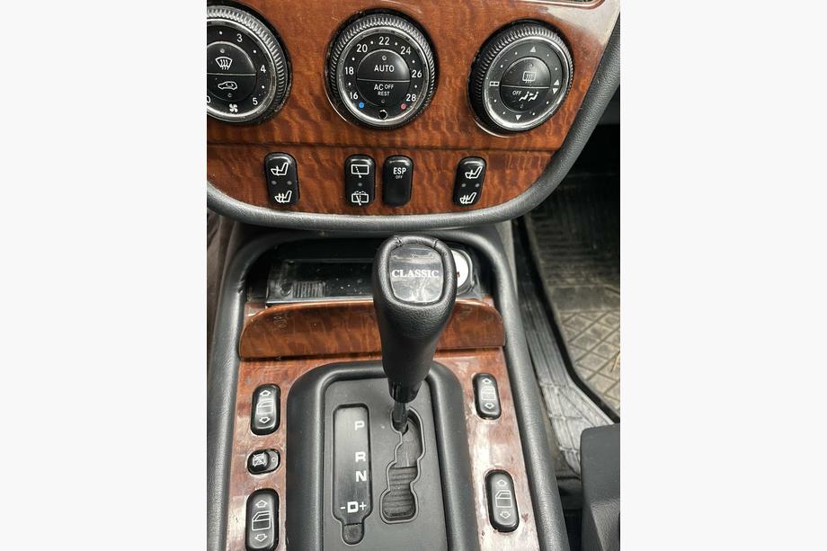 Mercedes ML W163 1997-2005 Pommeau de levier de vitesse OEM Classik (similicuir) Photo 2
