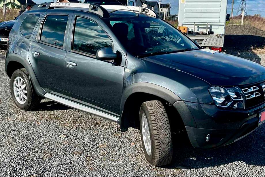 Dacia Duster 2008-2018 Extensions d'ailes lisses (8 pcs, plastique) EuroCap - Turquie Image