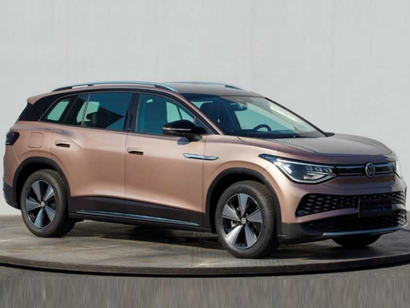 La plus grande voiture électrique Volkswagen ID.6 X se prépare à faire ses débuts