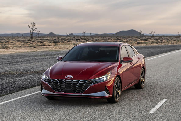Test de la septième génération de Hyundai Elantra Photo 1