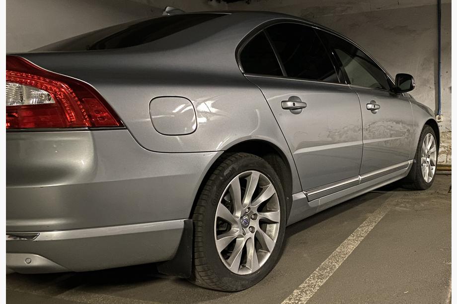 Volvo S80 2006-2016 Bavettes Premium (4 pcs) Image