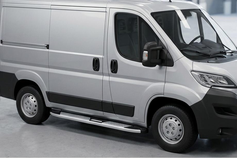 Peugeot Boxer 2006-2025 Marchepieds Latéraux Mevsim Grey (2 pcs, Aluminium) Image