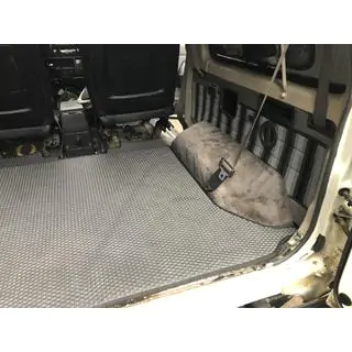 Tapis de coffre sans sièges arrière (EVA, Noir) photo 2
