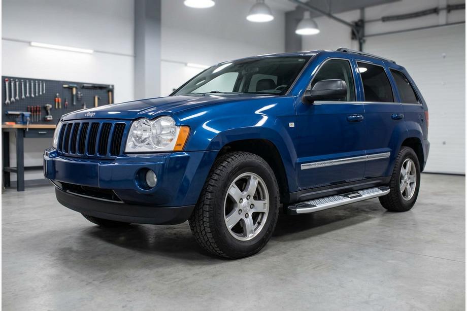 Jeep Grand Cherokee WK 2004-2010 Marchepieds Latéraux Mevsim Grey (2 pcs, Aluminium) Photo 1