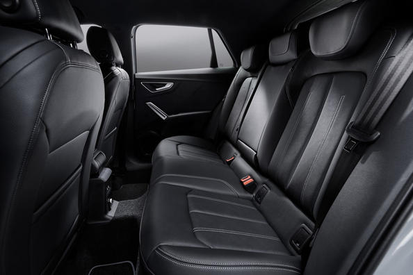 Mise à jour du crossover compact Audi Q2 de la première génération Photo 8