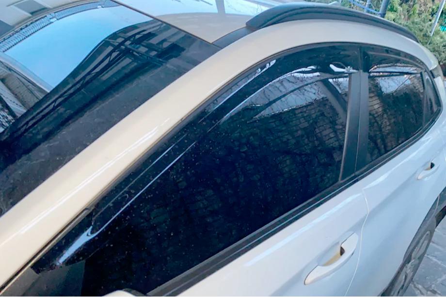 Hyundai Kona 2017-2023 Déflecteurs de Fenêtre (4 pcs, HIC) Image