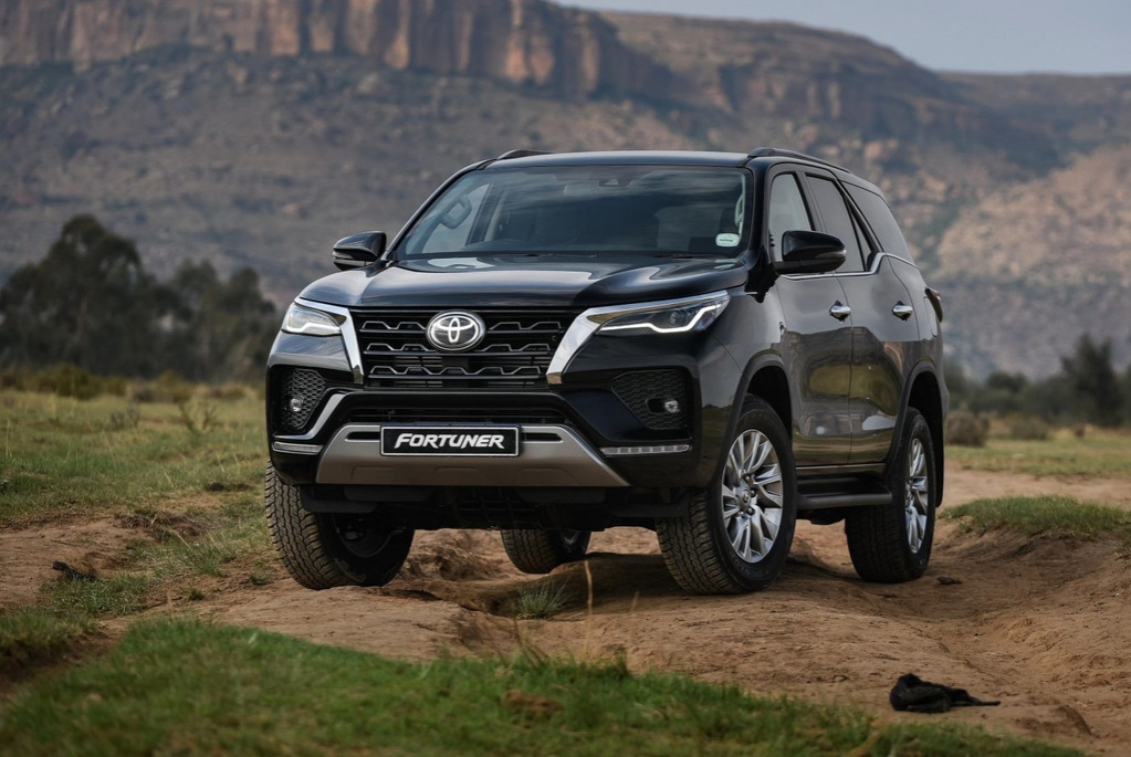 Examen du SUV Toyota Fortuner mis à jour