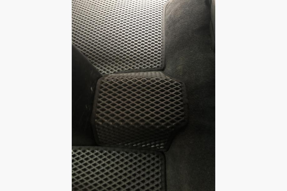 Mitsubishi Pajero Sport 2008-2015 Tapis de sol EVA (noirs) Photo 10
