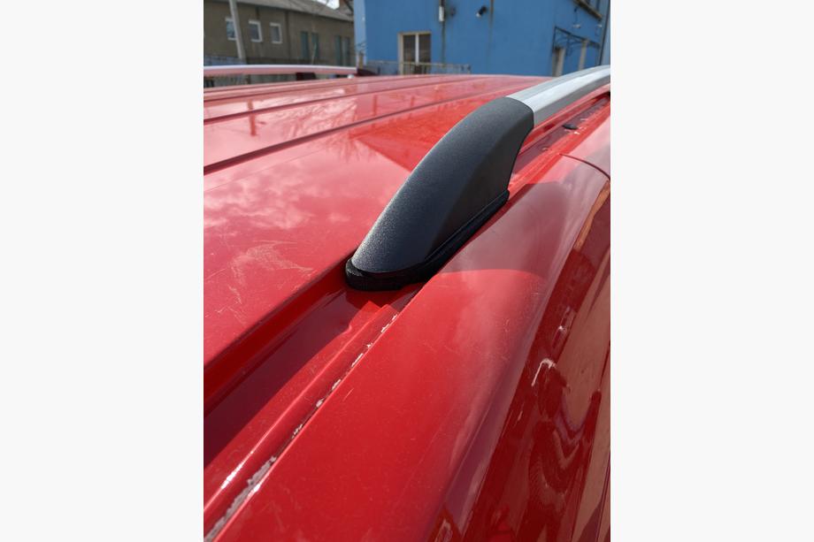 Ford Connect 2014-2021 Barres de Toit Chromées Standard, pieds en plastique Photo 14