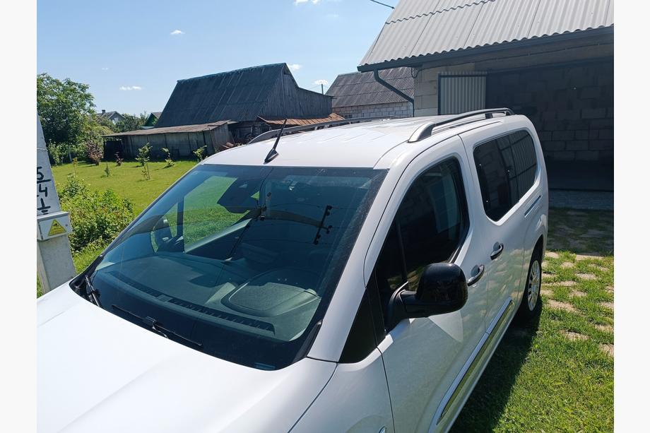 Peugeot Partner/Rifter 2019- Barres de toit OmsaLine Solid (2 pcs, noires) Empattement Court Photo 5