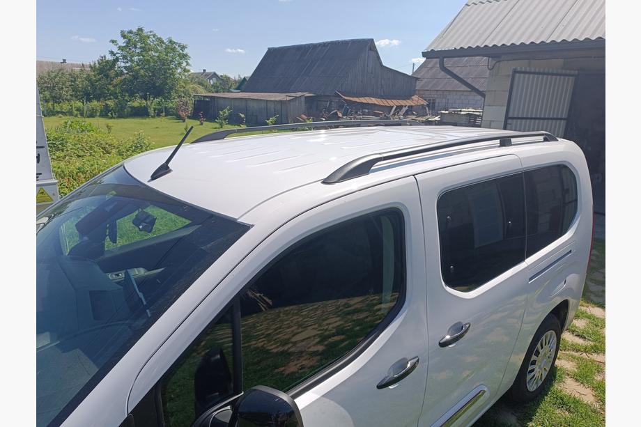 Peugeot Partner/Rifter 2019- Barres de toit OmsaLine Solid (2 pcs, noires) Empattement Court Photo 3
