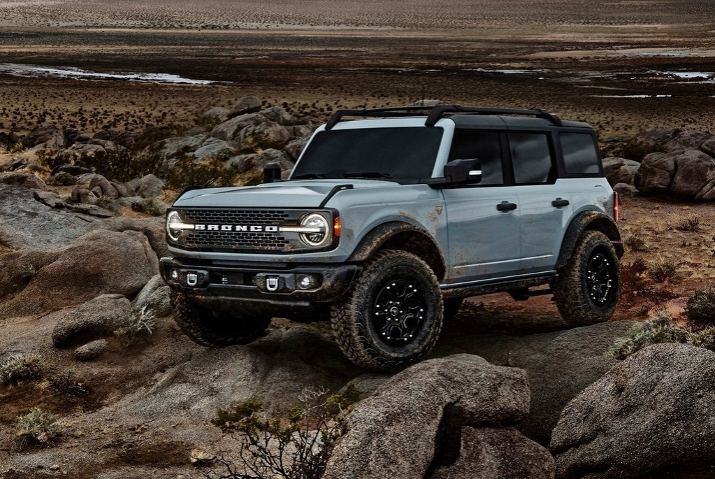 Modification à cinq portes du SUV Ford Bronco de nouvelle génération