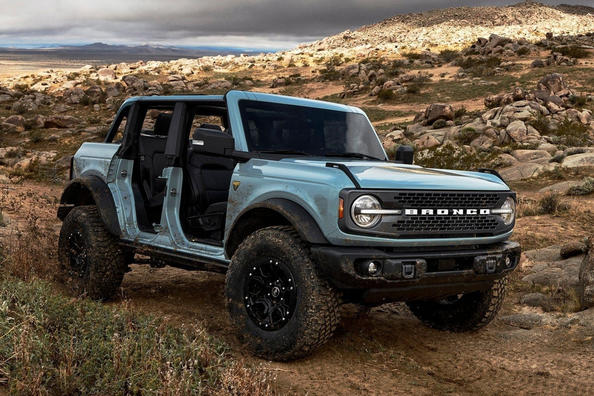 Modification à cinq portes du SUV Ford Bronco de nouvelle génération