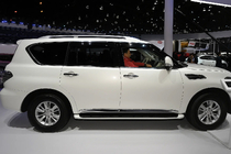 Nissan Armada 2016-2024 Moulures de porte (4 pcs, chrome) photo 4