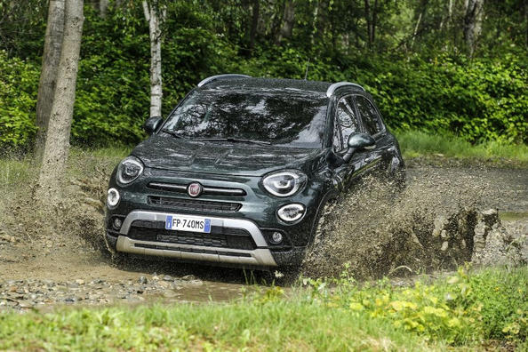 Crossover compact Fiat 500X Cross